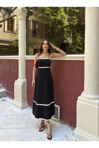 Askılı Uzun Şerit Detaylı Şık ve Rahat Elbise - Siyah
