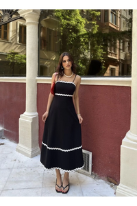 Askılı Uzun Şerit Detaylı Şık ve Rahat Elbise - Siyah