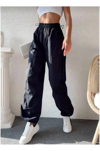 Kadın Cepli Paraşut Pantalon - Siyah